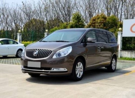 商务租车指南：如何选择性价比最高的租车公司？