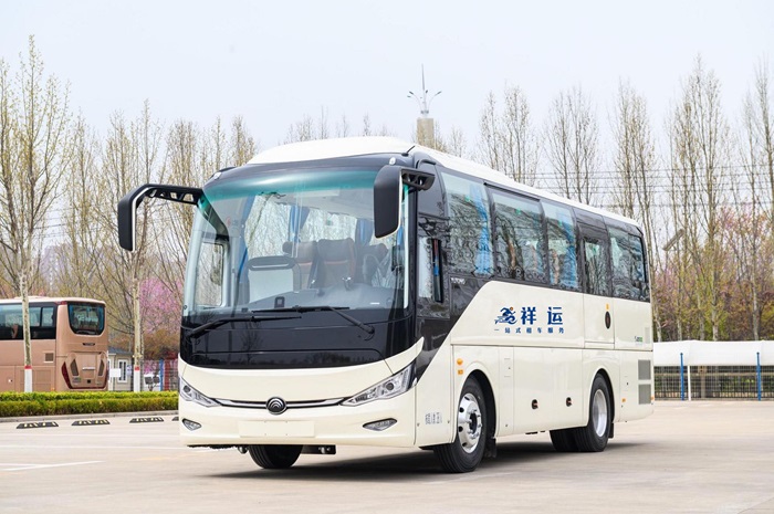 北京大巴租赁——37座大巴租赁展示